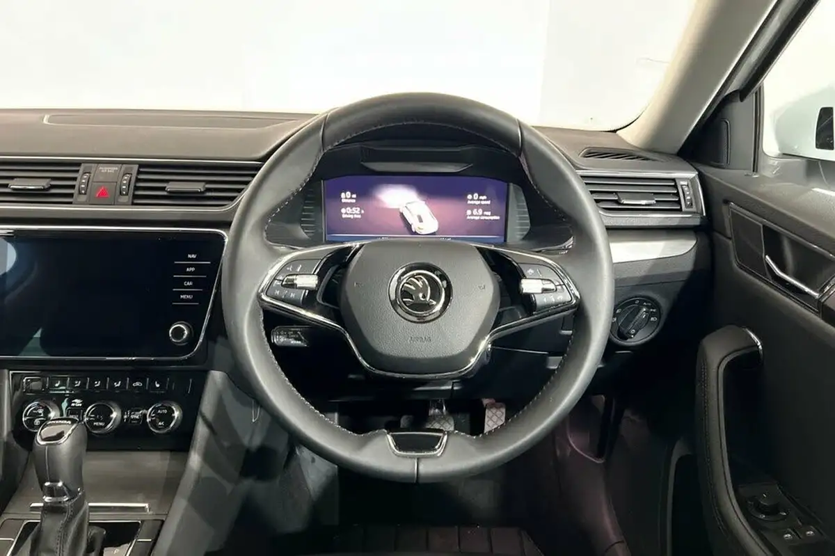 2023-skoda-superb-20-tsi-se-l-hatchback-big-11