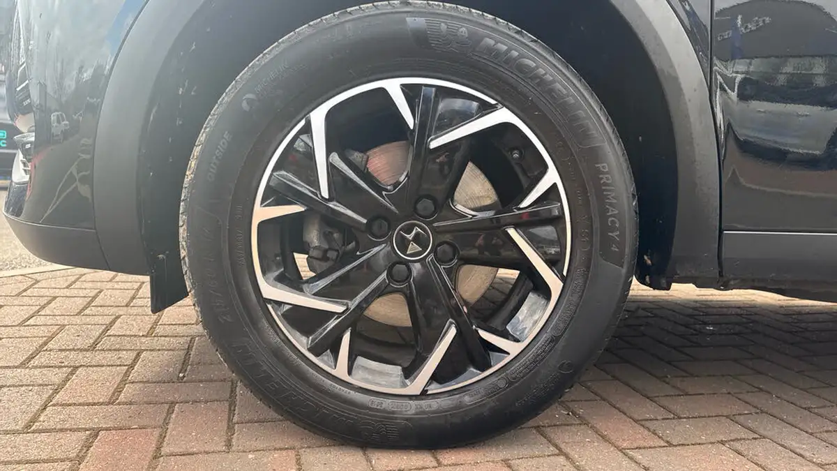 2019-ds-ds-3-crossback-12-puretech-prestige-130ps-eat8-big-13