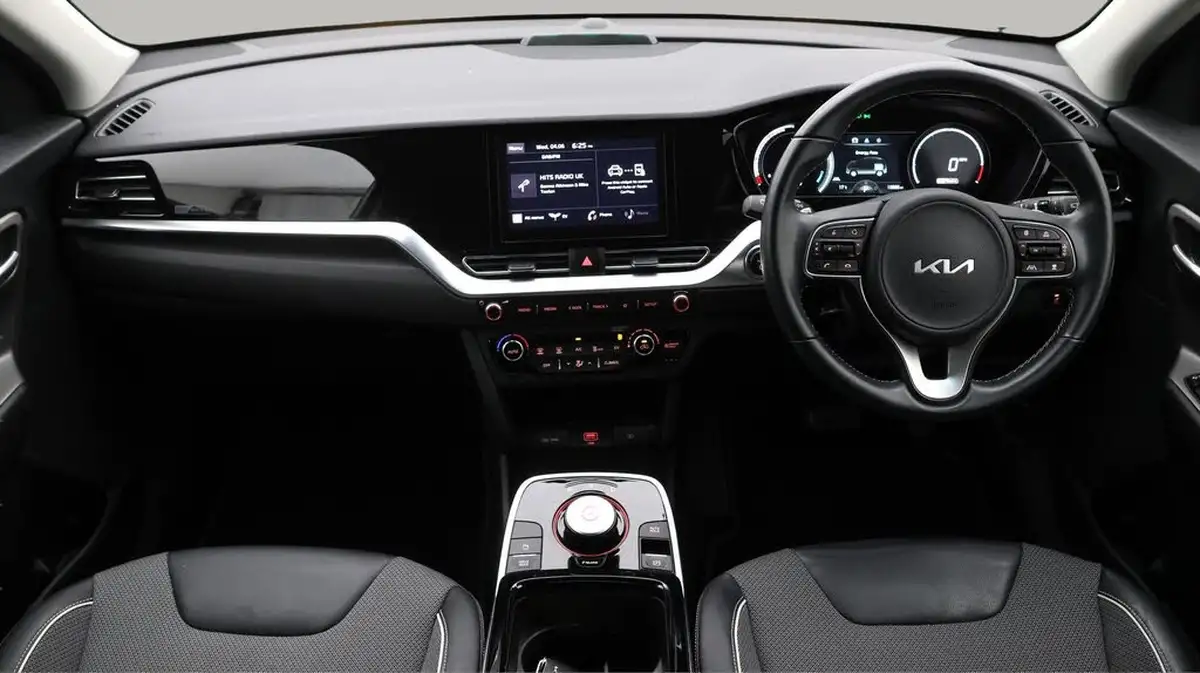 2022-kia-niro-ev-e-2-big-18