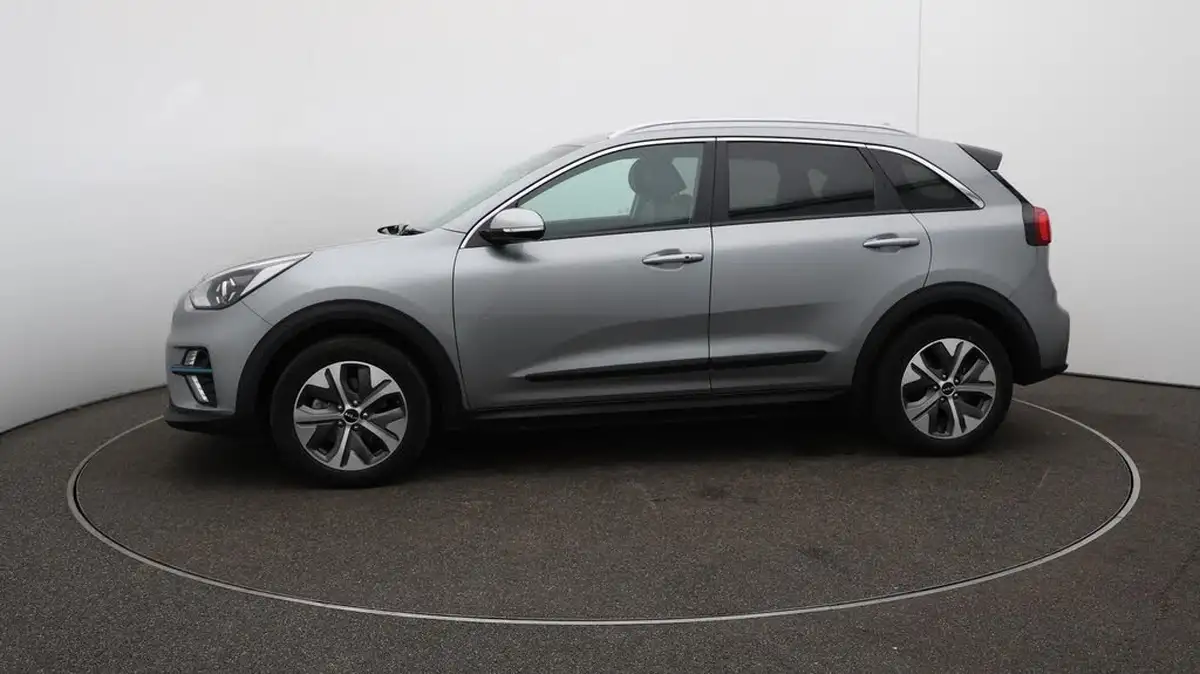 2022-kia-niro-ev-e-2-big-58