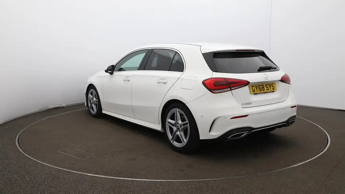 2018-mercedes-benz-a-class-13-a200-amg-line-premiumss-hatchback-5d-7g-dct-big-60