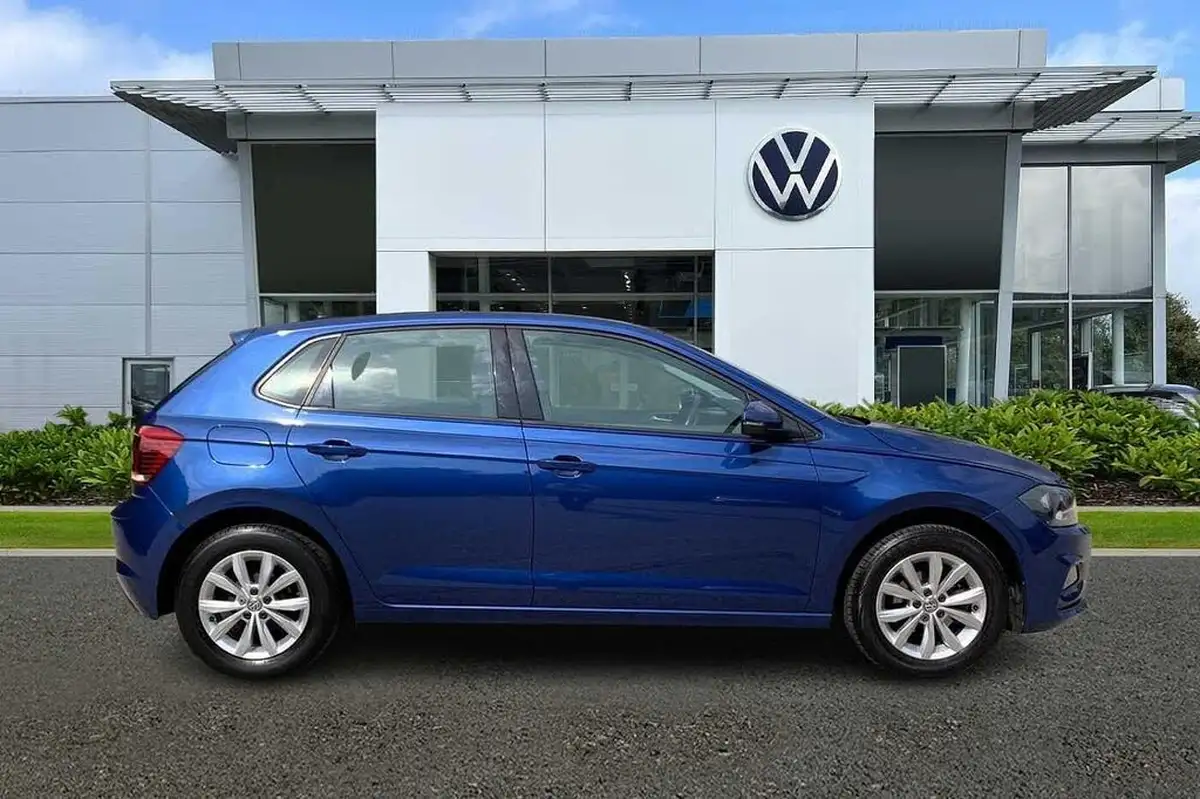 2018-volkswagen-polo-10-se-75ps-big-3