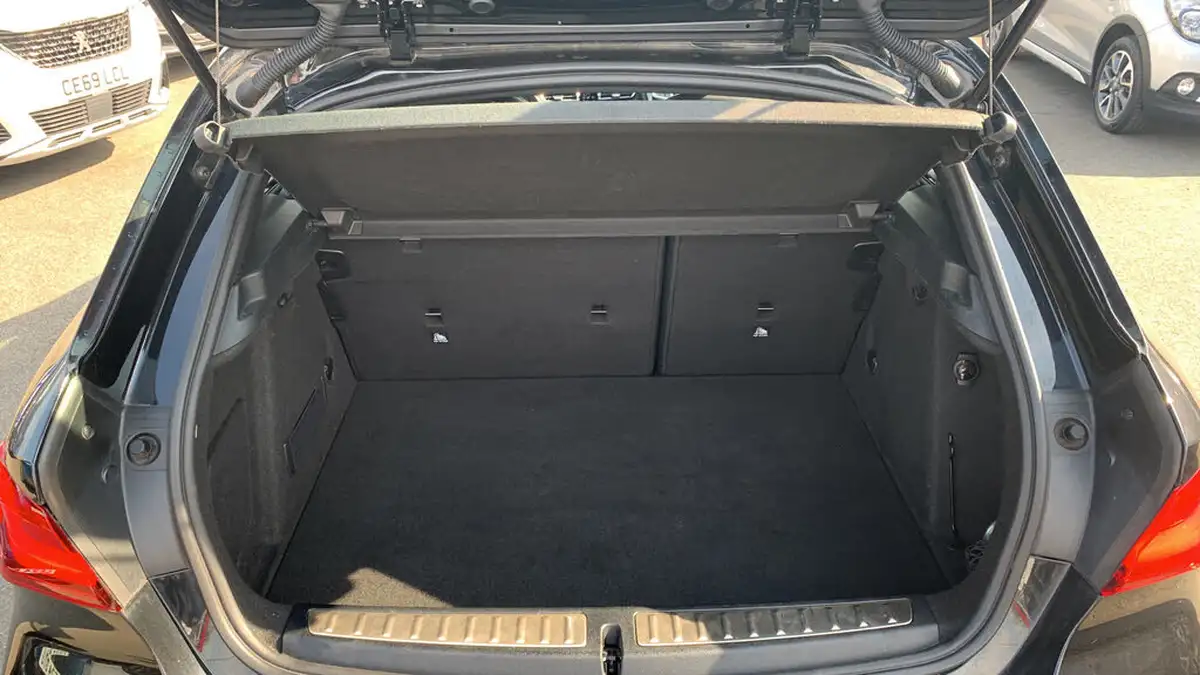 2021-bmw-1-series-15-118i-m-sport-lcp-big-18