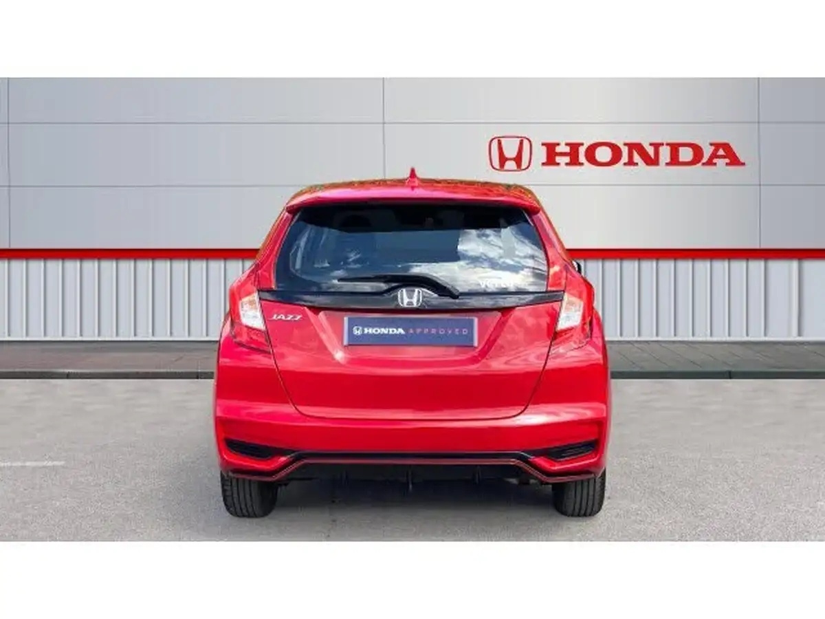 2019-honda-jazz-15-i-vtec-sport-navi-big-6