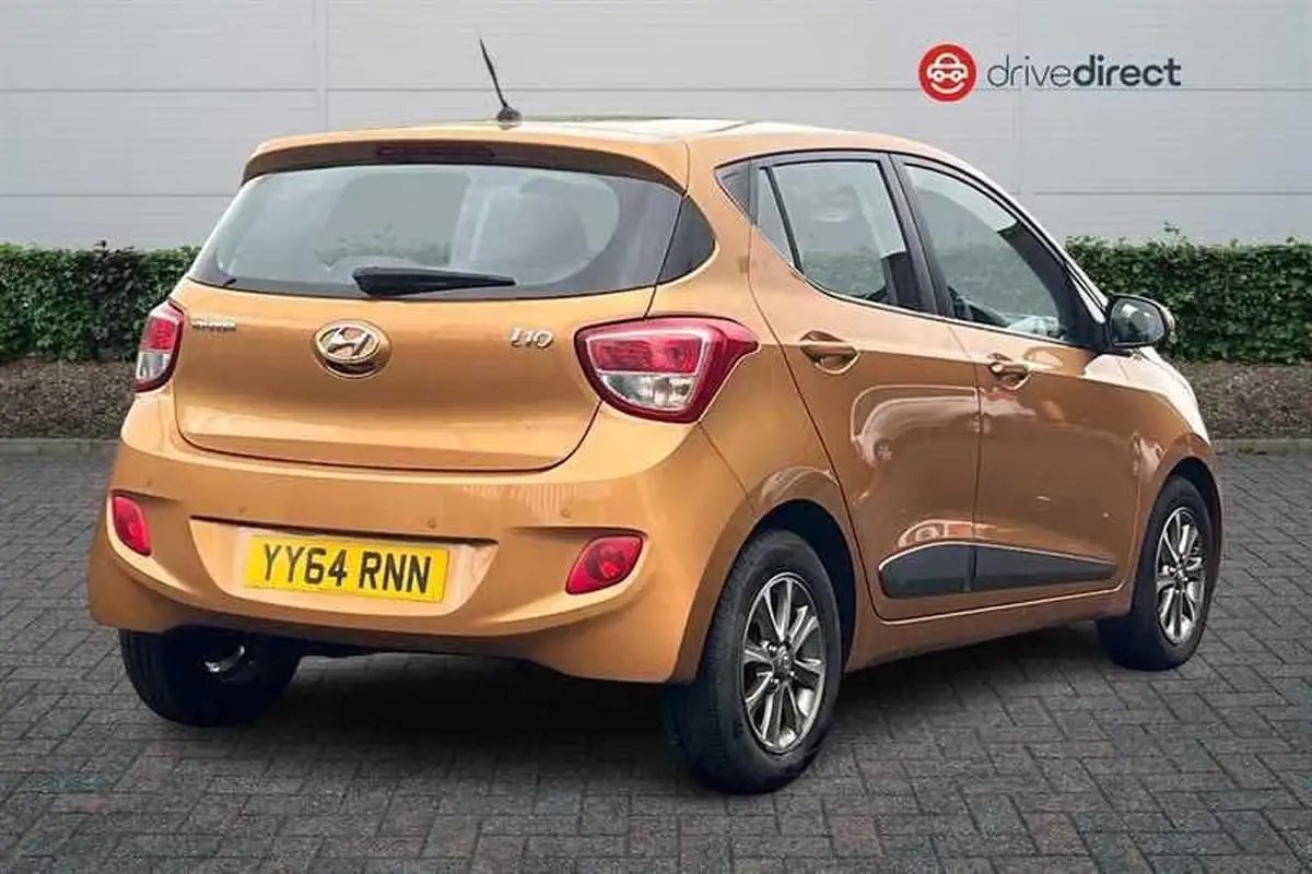 2014-hyundai-i10-10-premium-big-2