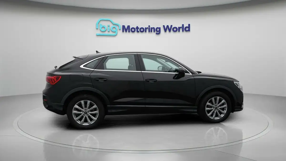 2021-audi-q3-15-35-tfsi-cod-sportback-s-tronic-big-8