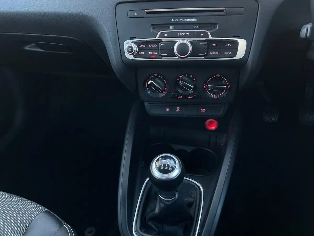 2015-audi-a1-14-sport-125ps-ss-hatchback-3d-1395cc-big-11