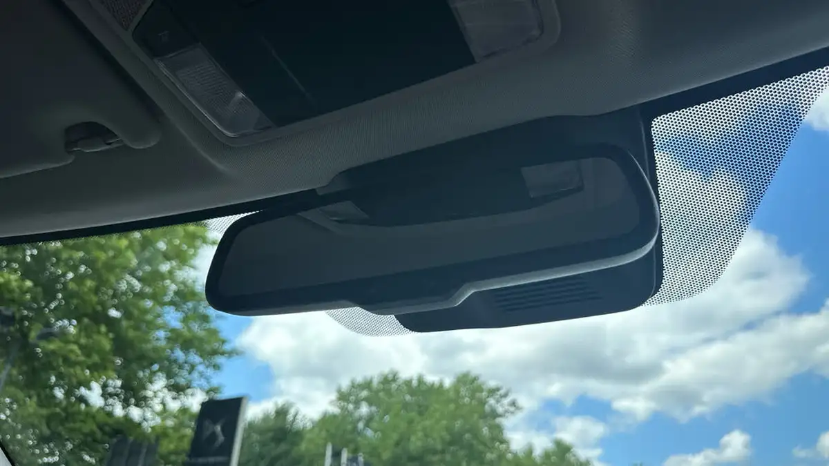 2019-mitsubishi-eclipse-cross-15-3-big-36
