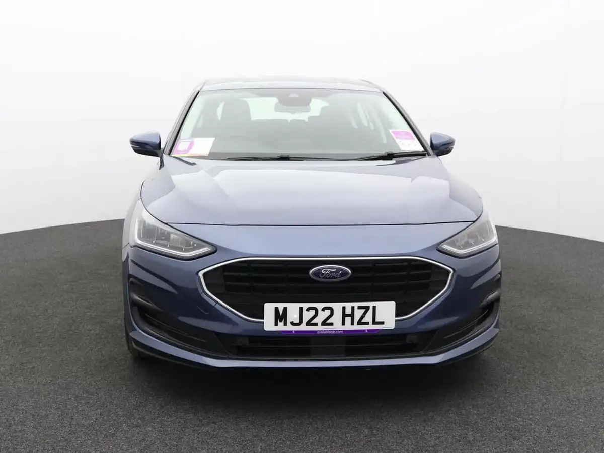 2022-ford-focus-10t-trend-hatchback-big-1