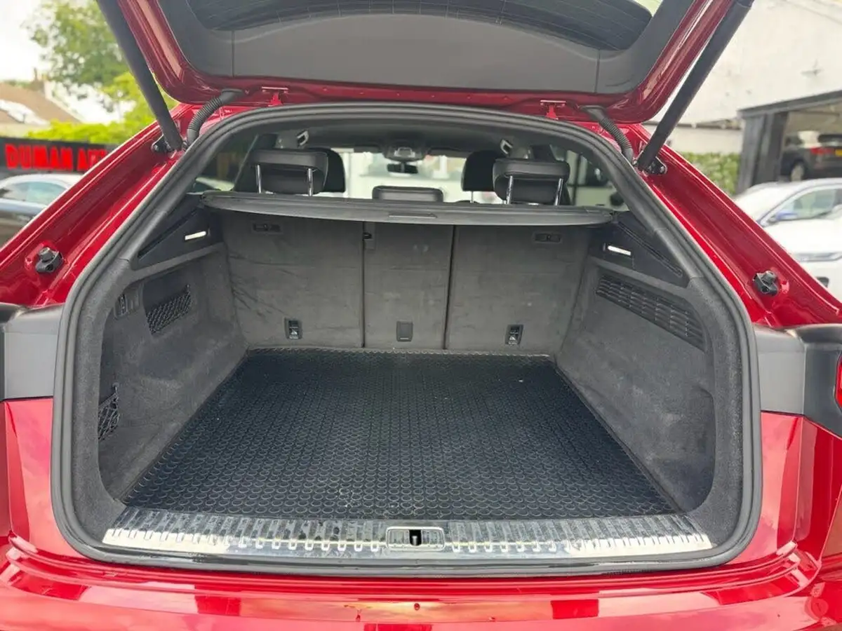 2019-audi-q8-30-50-tdi-s-line-big-26