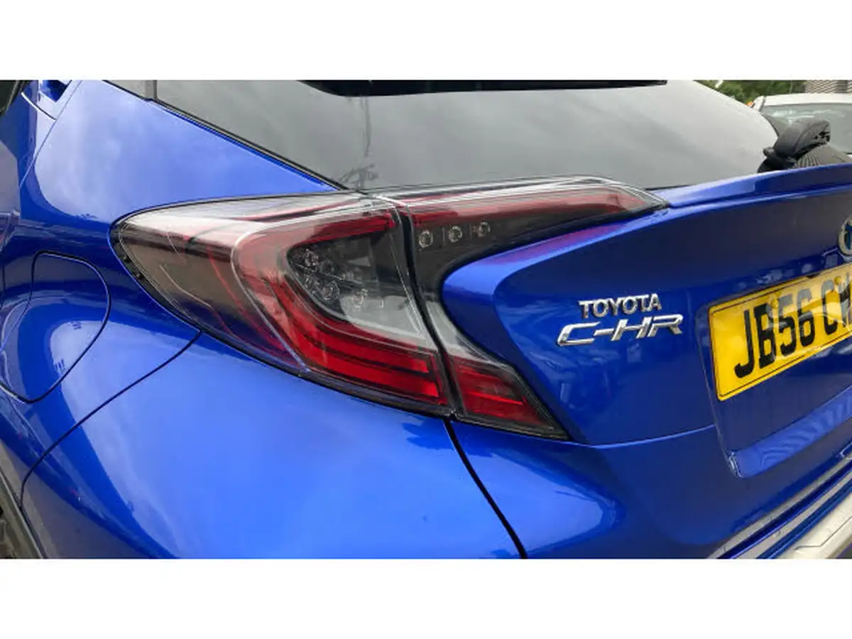 2019-toyota-c-hr-18-vvt-i-dynamic-big-22