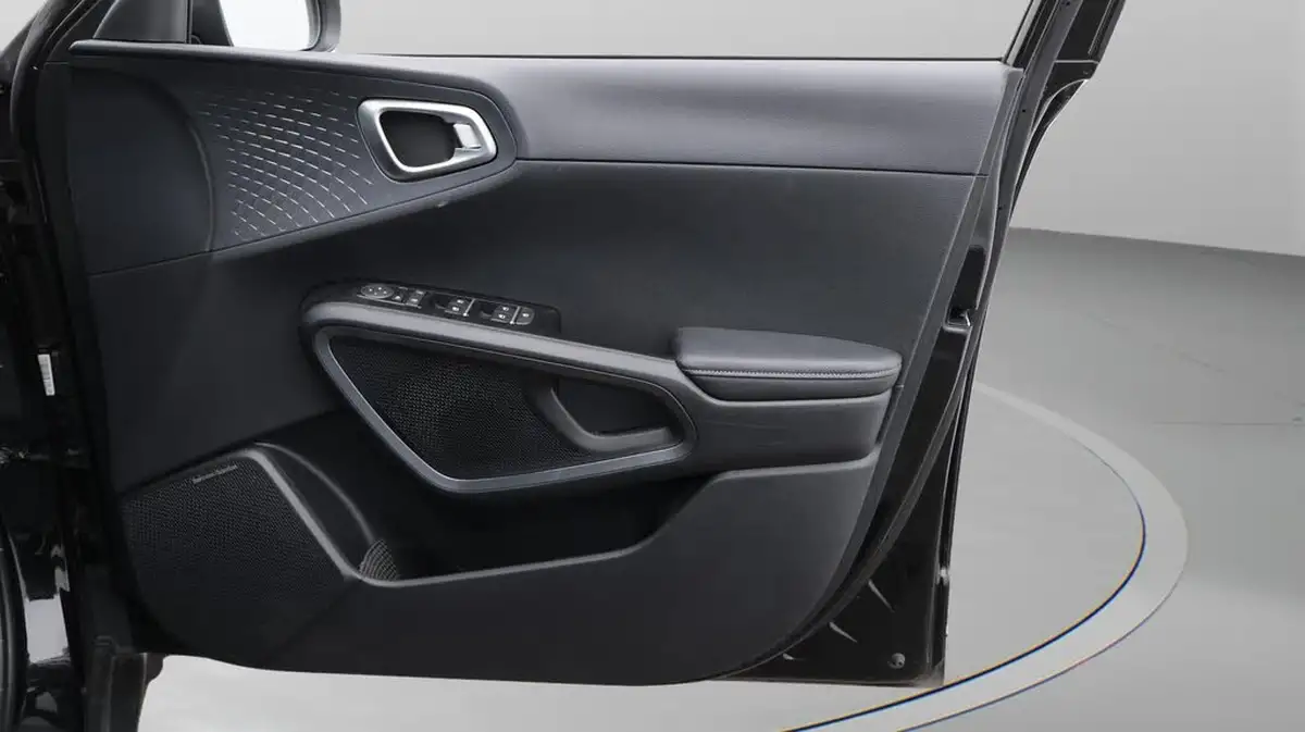 2021-kia-soul-ev-first-edition-big-15