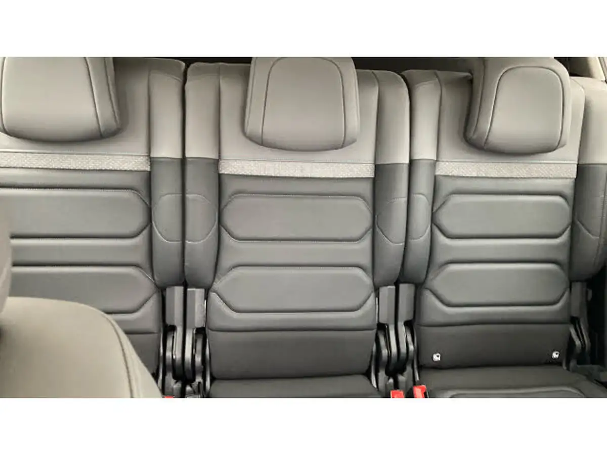 2024-citroen-c5-aircross-16-puretech-c-series-edition-big-14