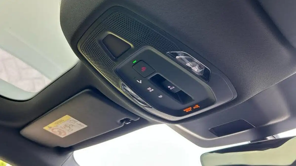 2025-audi-a6-e-tron-e-launch-edition-big-22