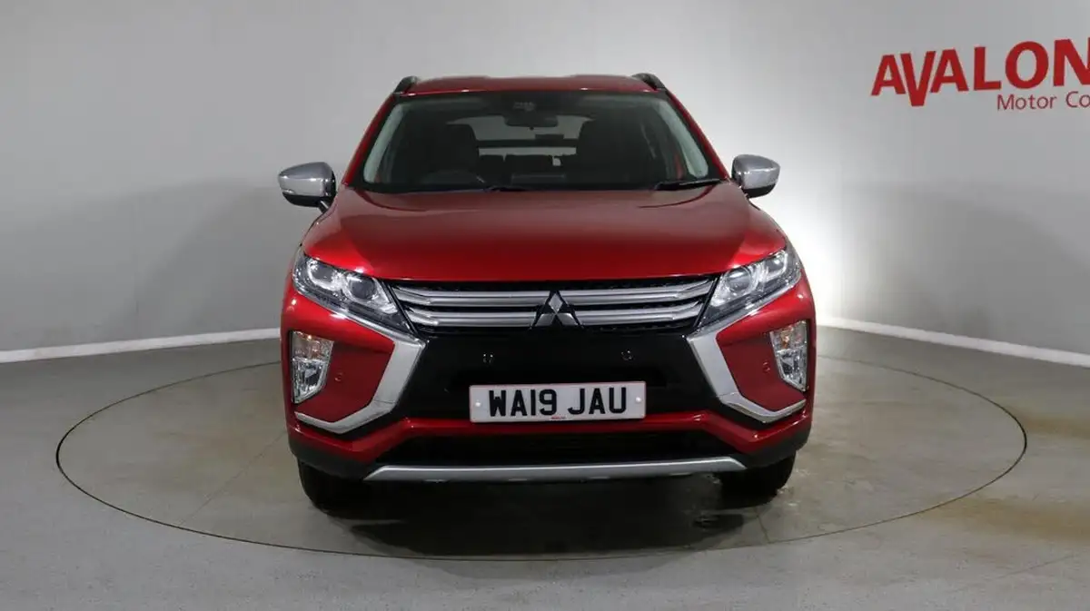 2019-mitsubishi-eclipse-cross-15-3-auto-big-2
