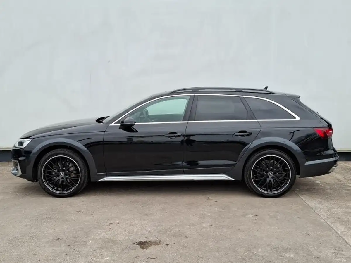 2022-audi-a4-allroad-20-40-tdi-allroad-vorsprung-big-3