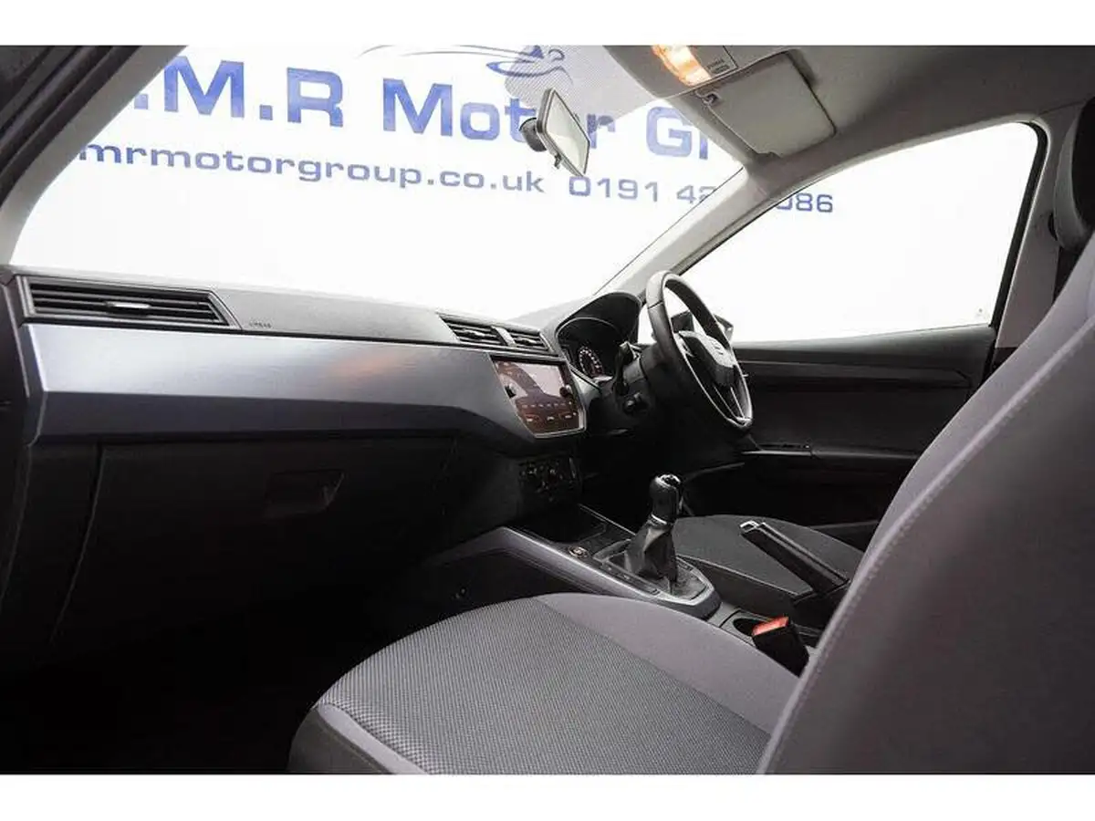 2019-seat-arona-16tdi-se-technology-lux-115ps-ss-big-23