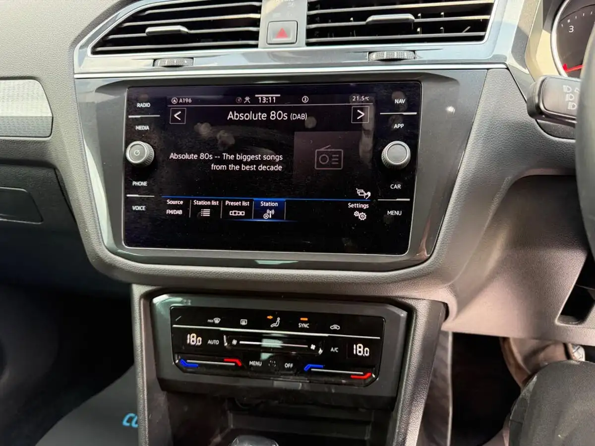 2021-volkswagen-tiguan-15-tsi-life-150ps-dsg-big-47