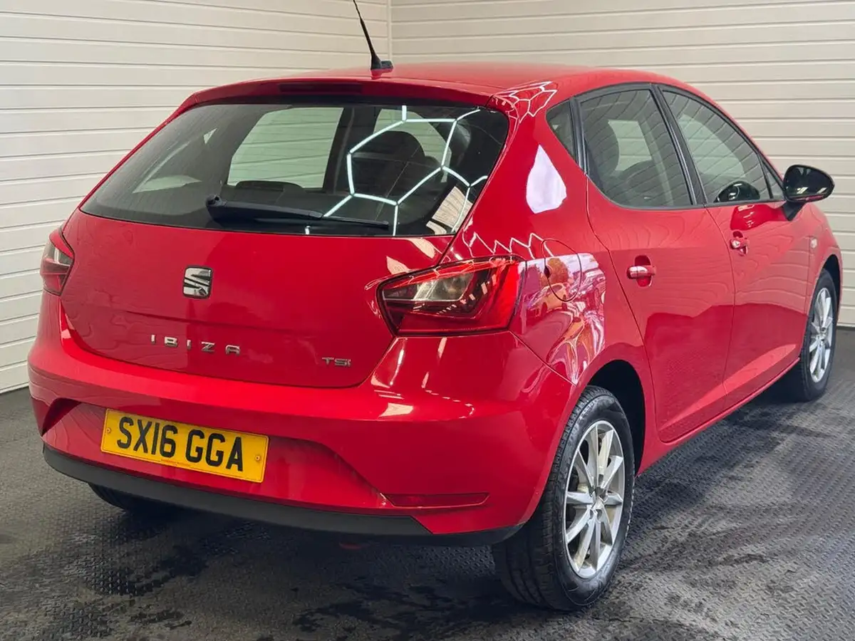 2016-seat-ibiza-12-tsi-se-technology-hatchback-5d-big-5