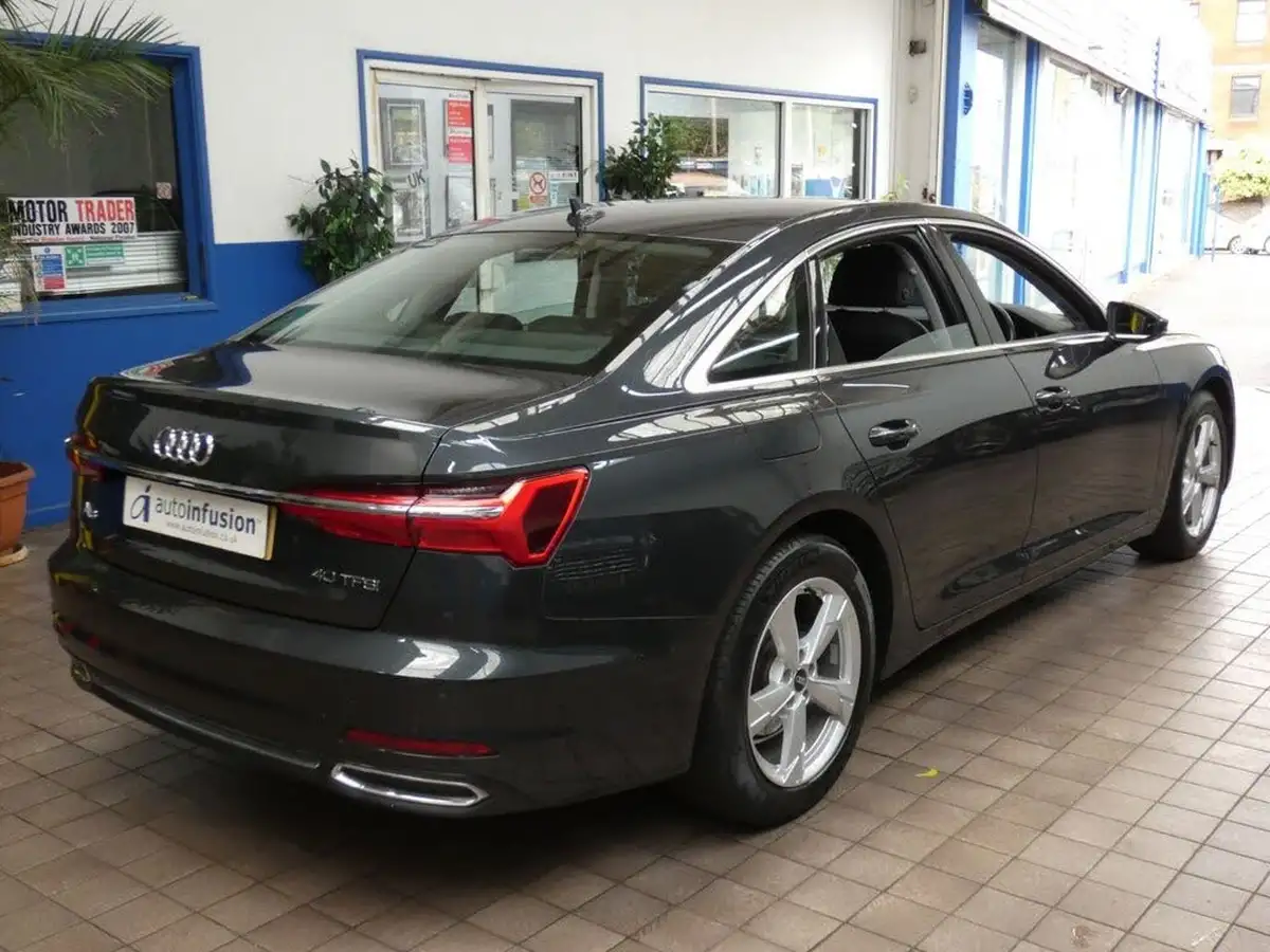 2022-audi-a6-saloon-20-40-tfsi-sport-big-35