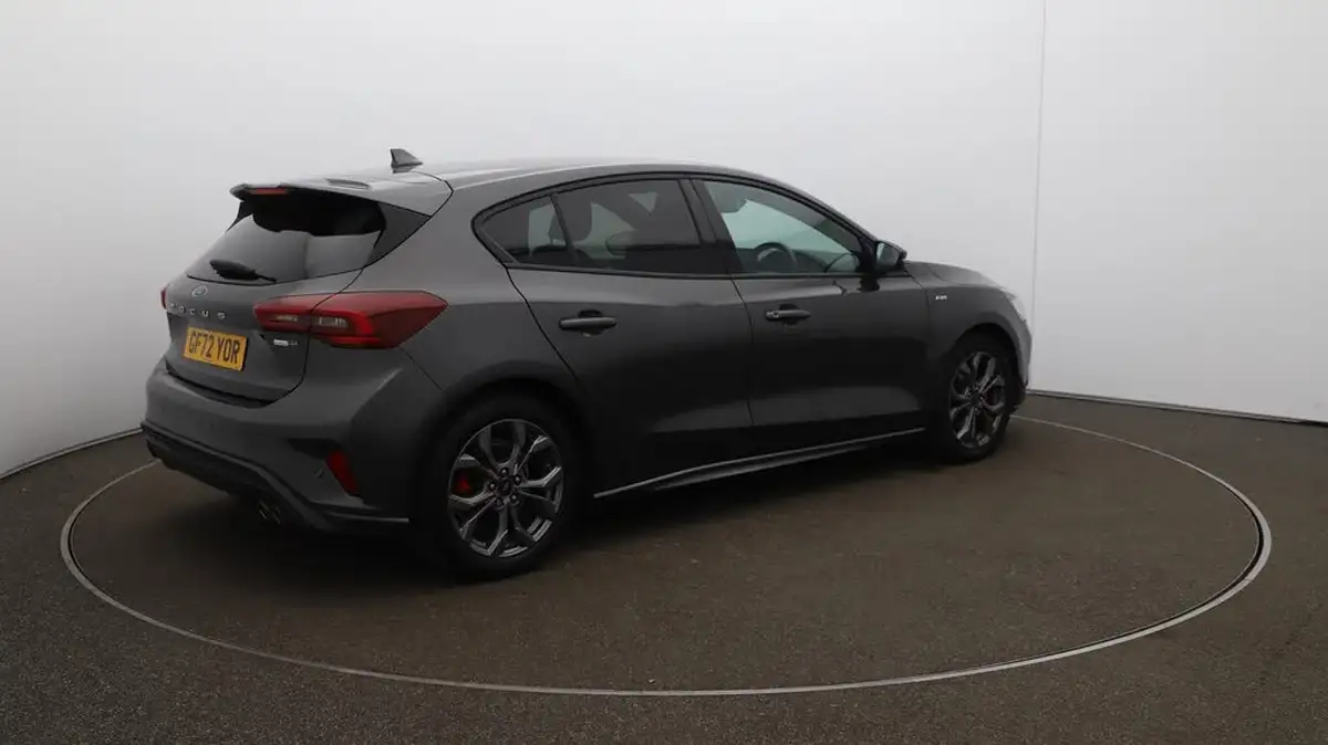 2022-ford-focus-10t-st-line-155ps-hybrid-mhev-hatchback-big-54