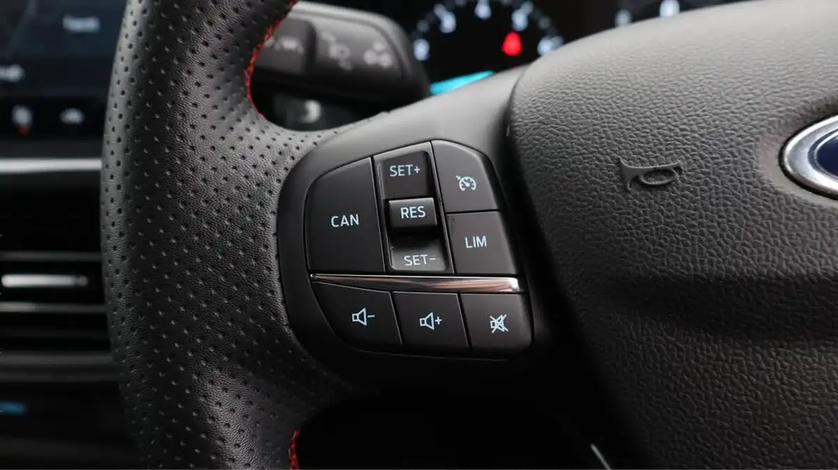 2022-ford-focus-10t-st-line-155ps-hybrid-mhev-hatchback-big-26