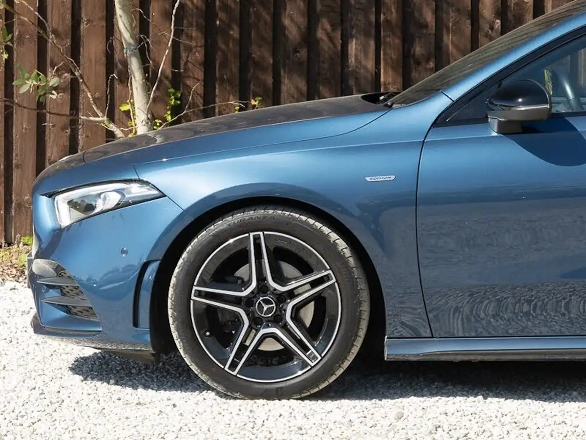 2022-mercedes-benz-a-class-13-a180-amg-line-executive-edition-hatchback-5d-7g-dct-big-19