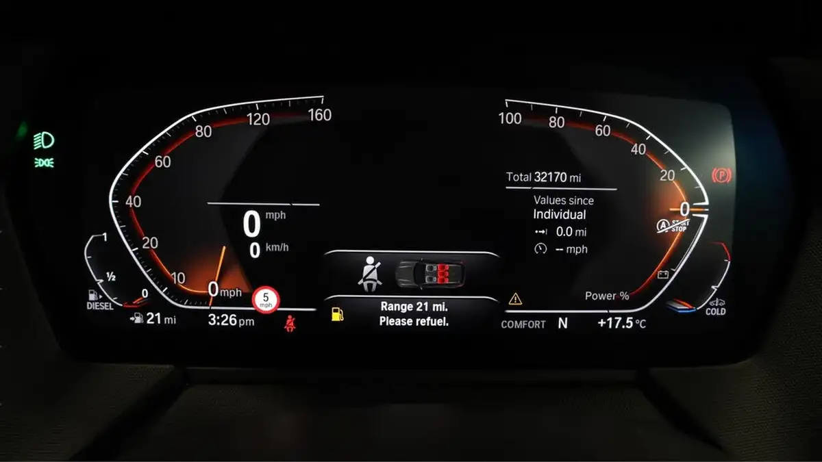 2022-bmw-1-series-15td-116d-sport-dct-big-10