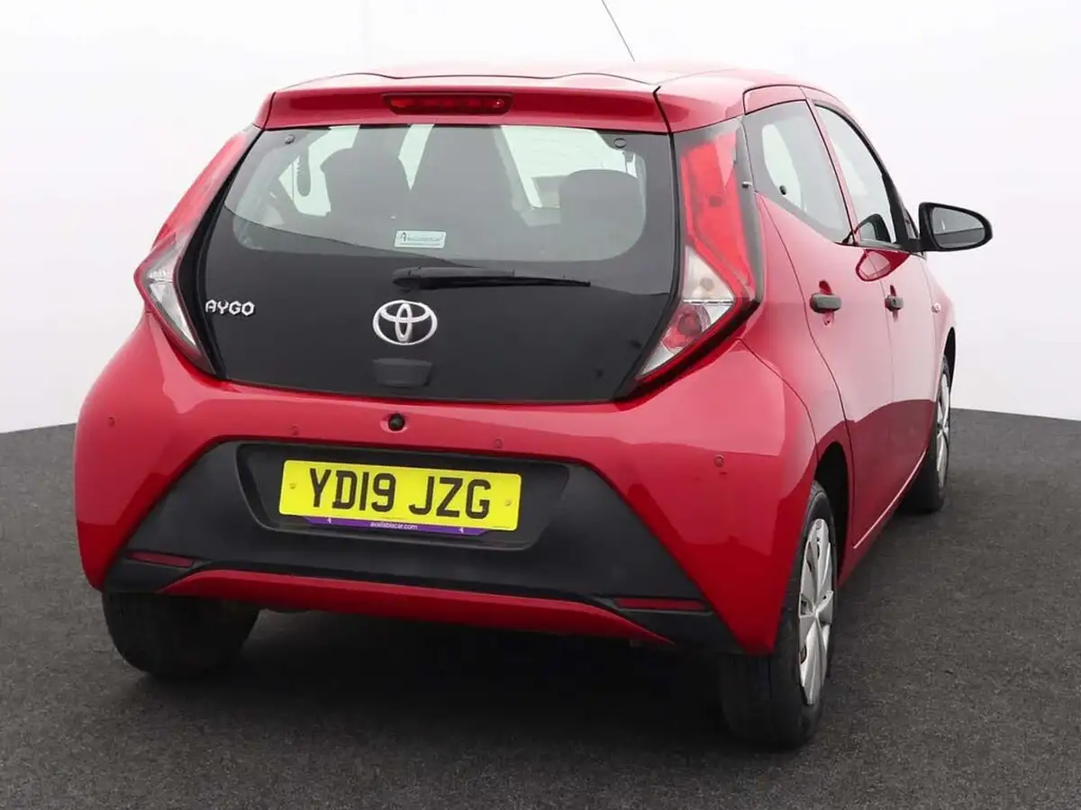 2019-toyota-aygo-10-vvt-i-x-5d-big-5
