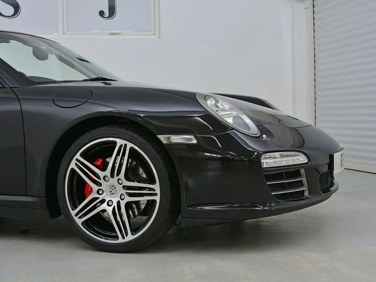 2010-porsche-911-38-carrera-4-s-cabriolet-pdk-big-11