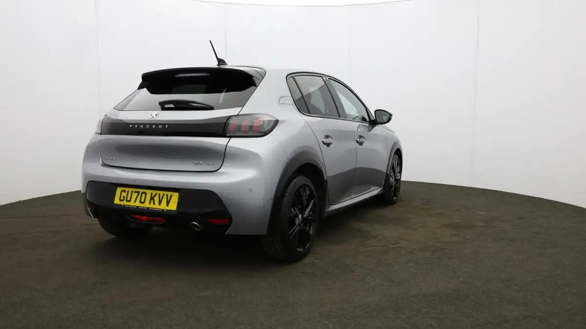 2020-peugeot-208-12-puretech-gt-line-100bhp-big-61
