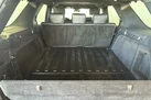 2019-land-rover-discovery-30-sd6-commercial-hse-small-9