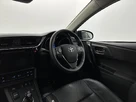 2018-toyota-auris-18-vvt-i-hsd-excel-hatchback-small-10