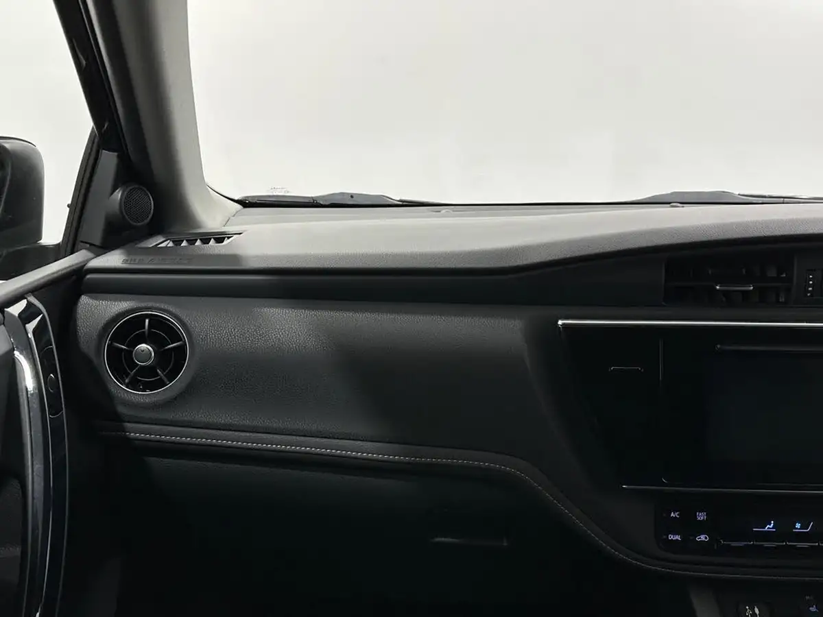 2018-toyota-auris-18-vvt-i-hsd-excel-hatchback-big-27