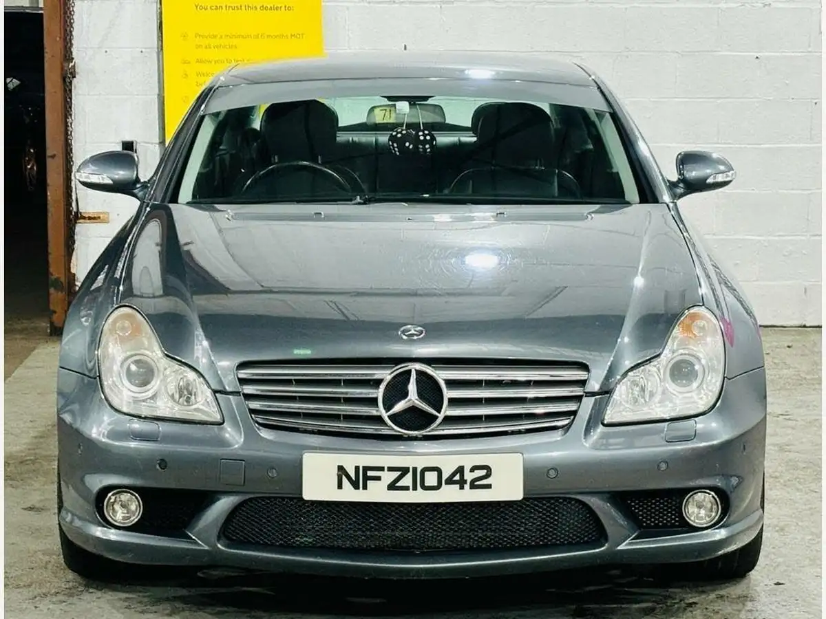 2008-mercedes-benz-cls-class-30td-cls320-big-1