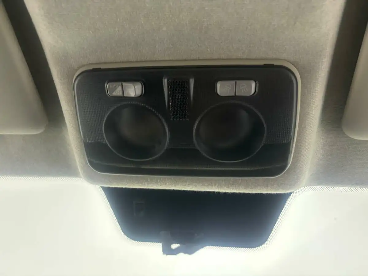 2022-peugeot-boxer-22-bluehdi-professional-335-l3-h2-panel-big-15