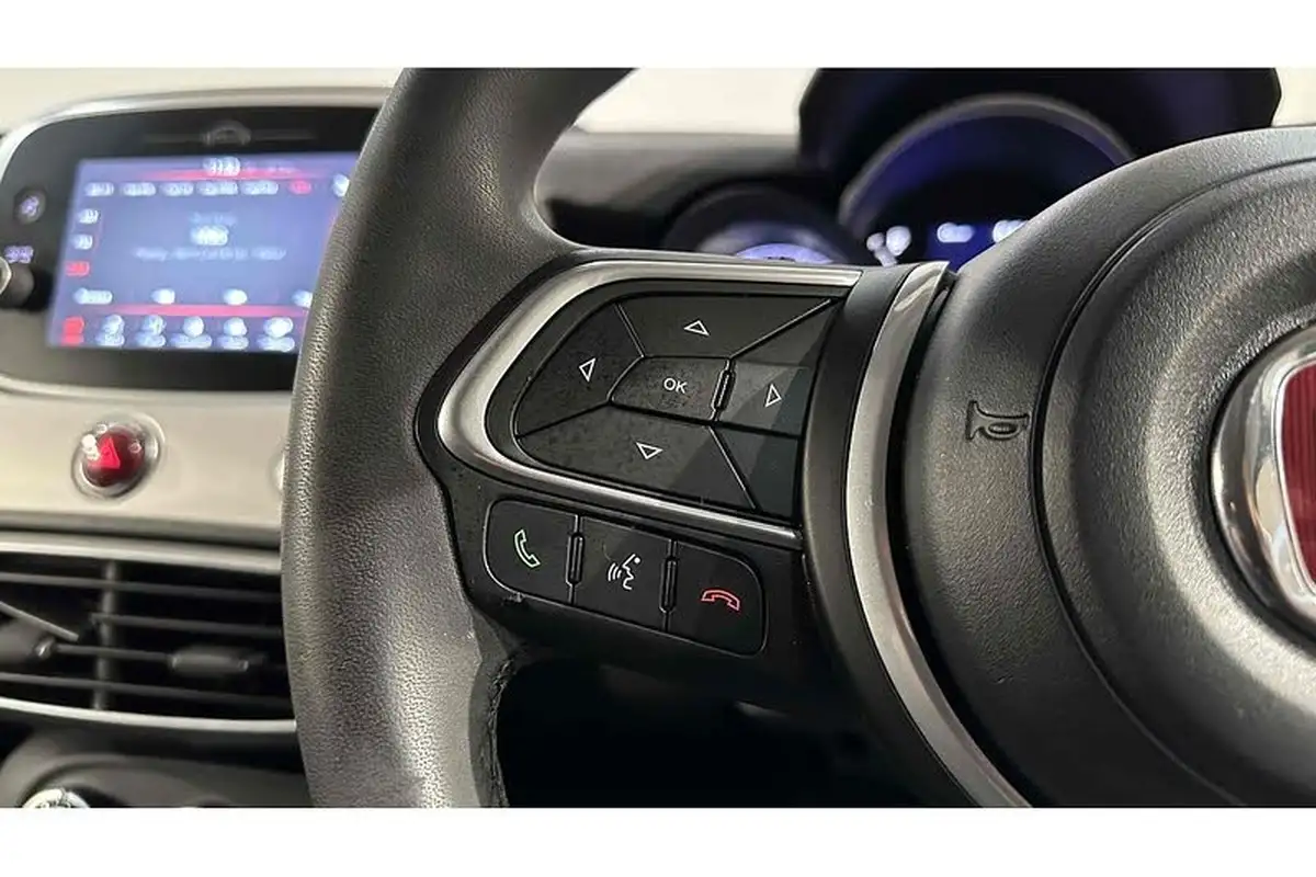 2021-fiat-500x-10-firefly-turbo-connect-big-30