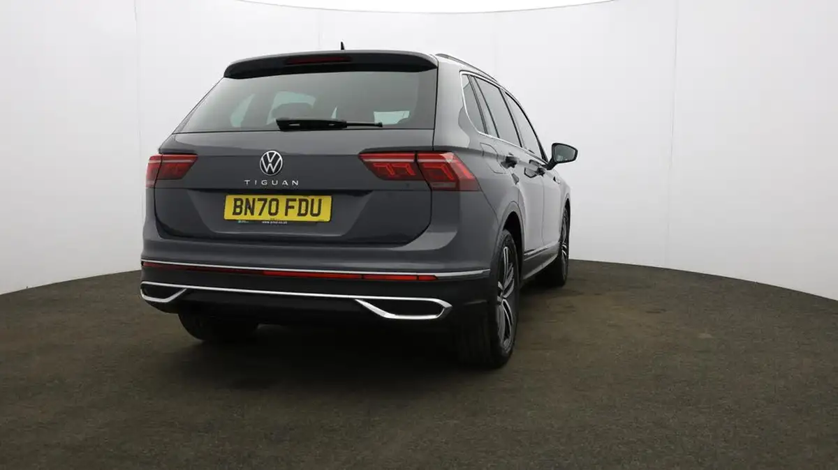 2020-volkswagen-tiguan-15-tsi-elegance-big-38