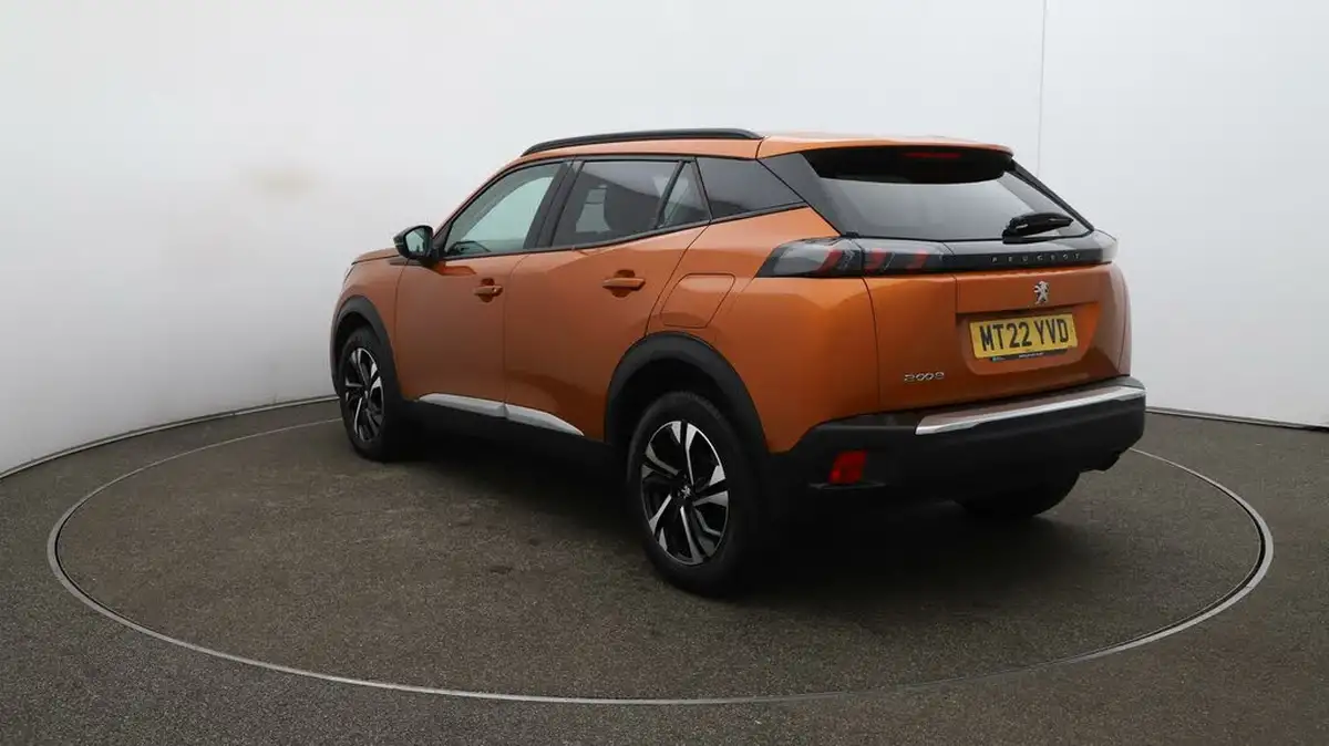 2022-peugeot-2008-suv-12-puretech-allure-premium-100bhp-big-62