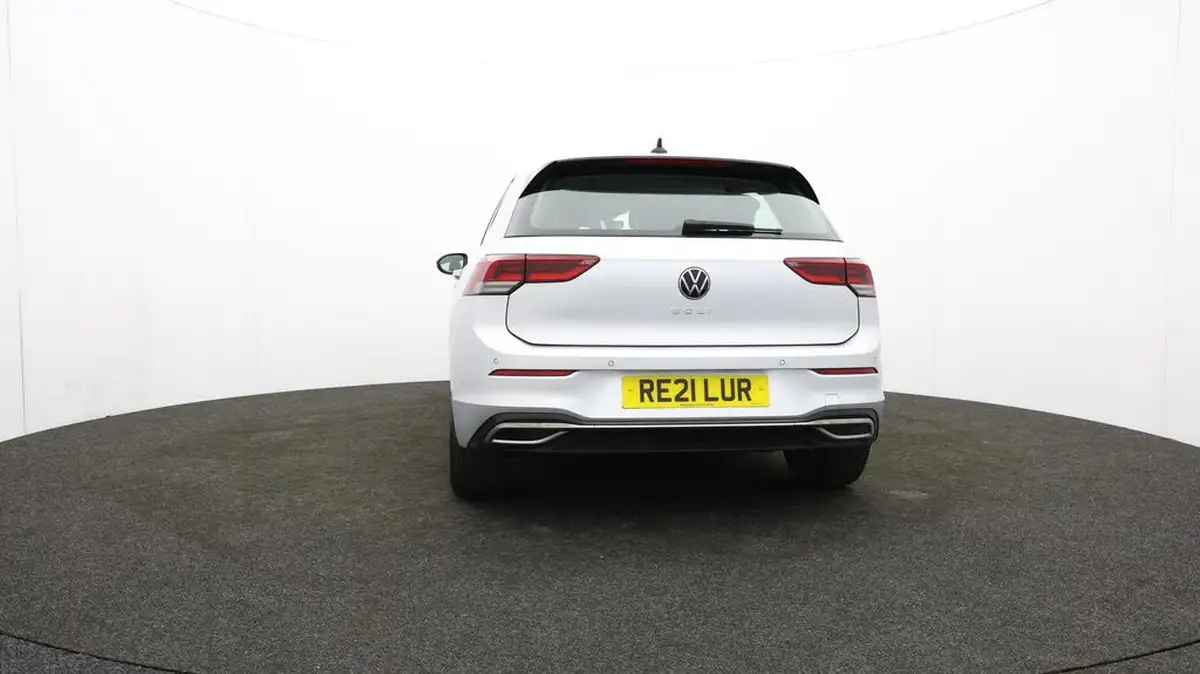 2021-volkswagen-golf-15-tsi-style-130ps-hatchback-big-45