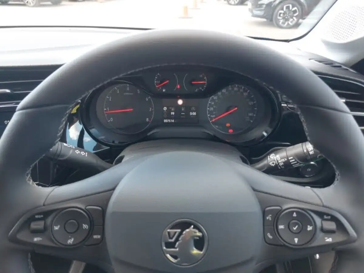 2024-vauxhall-corsa-12i-design-big-14