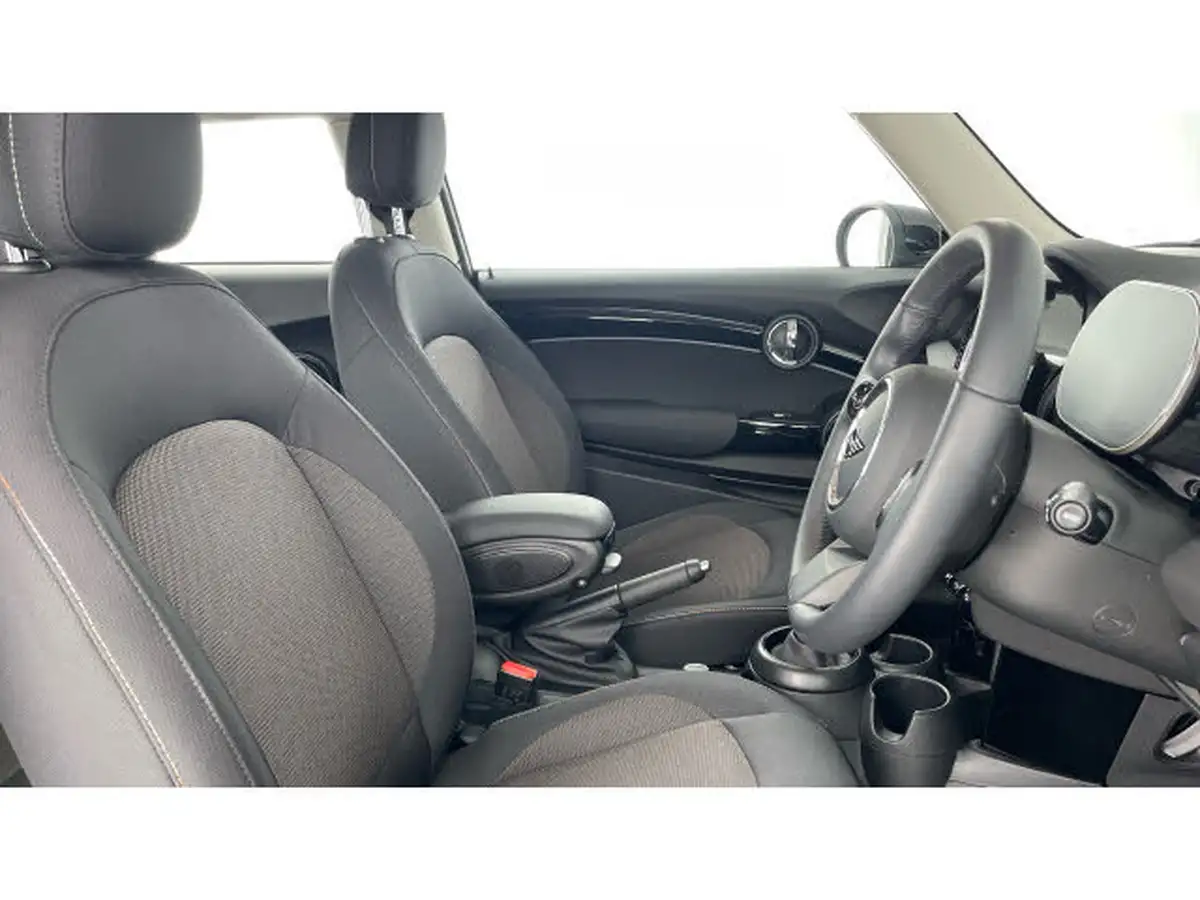 2023-mini-cooper-15-cooper-classic-premium-auto-hatchback-3d-auto-big-10