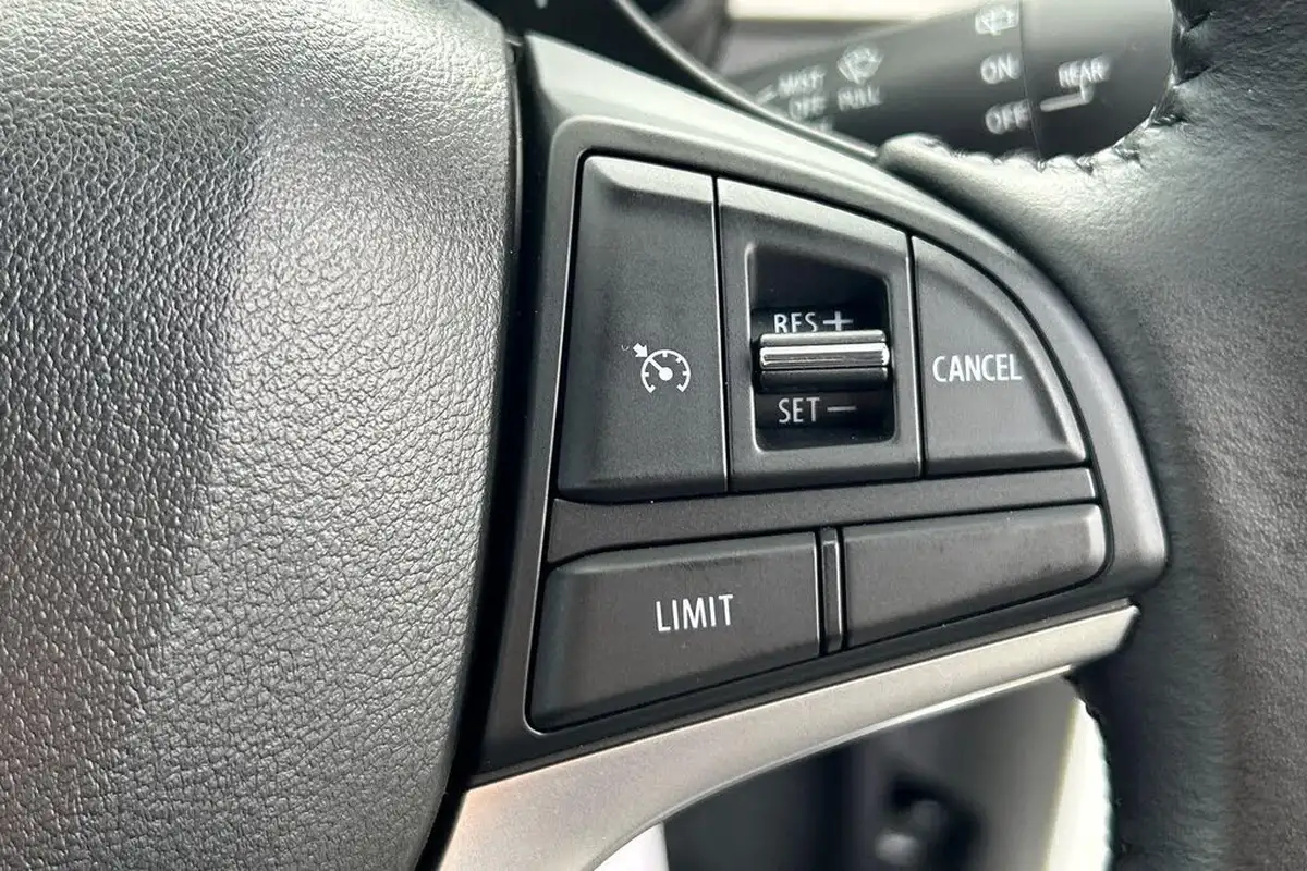 2022-suzuki-ignis-12-dualjet-sz5-cvt-big-16