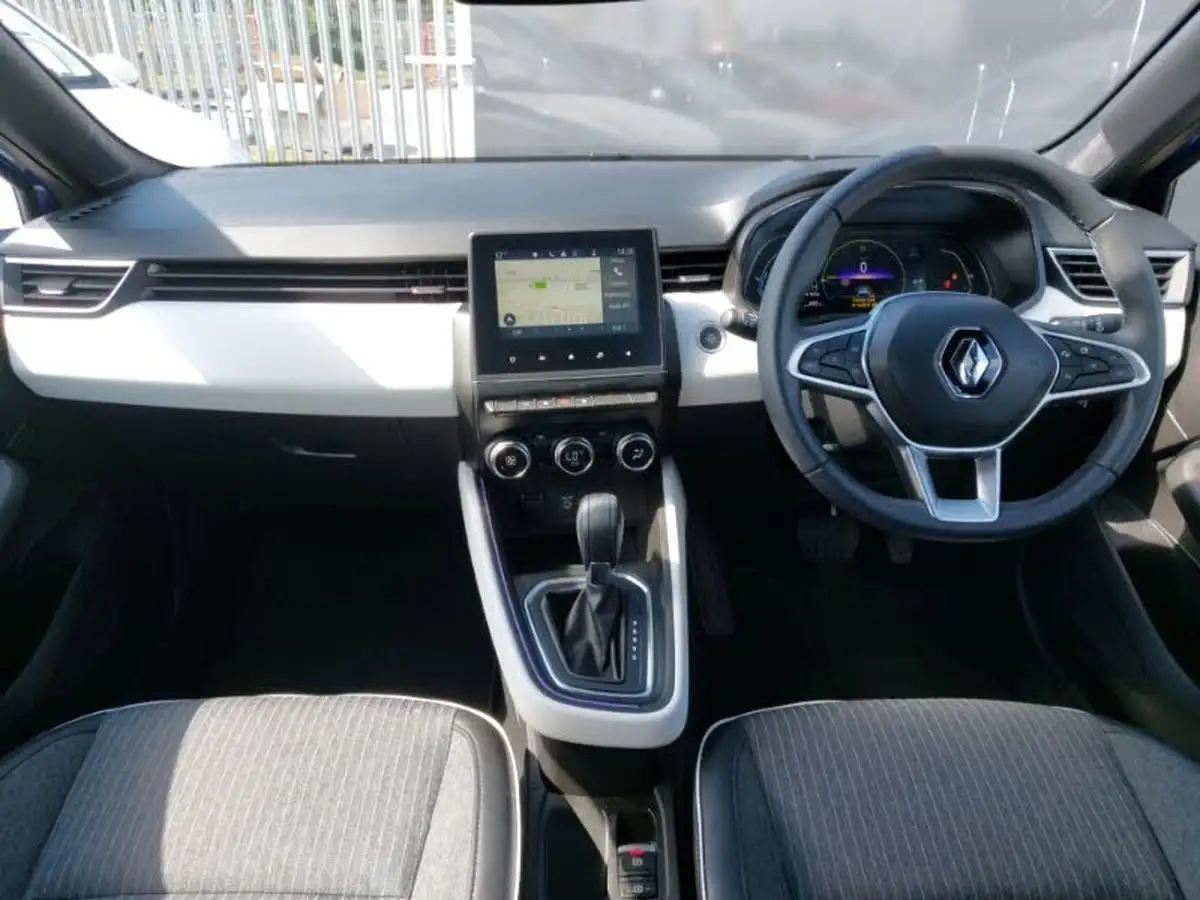 2023-renault-clio-16-techno-big-2