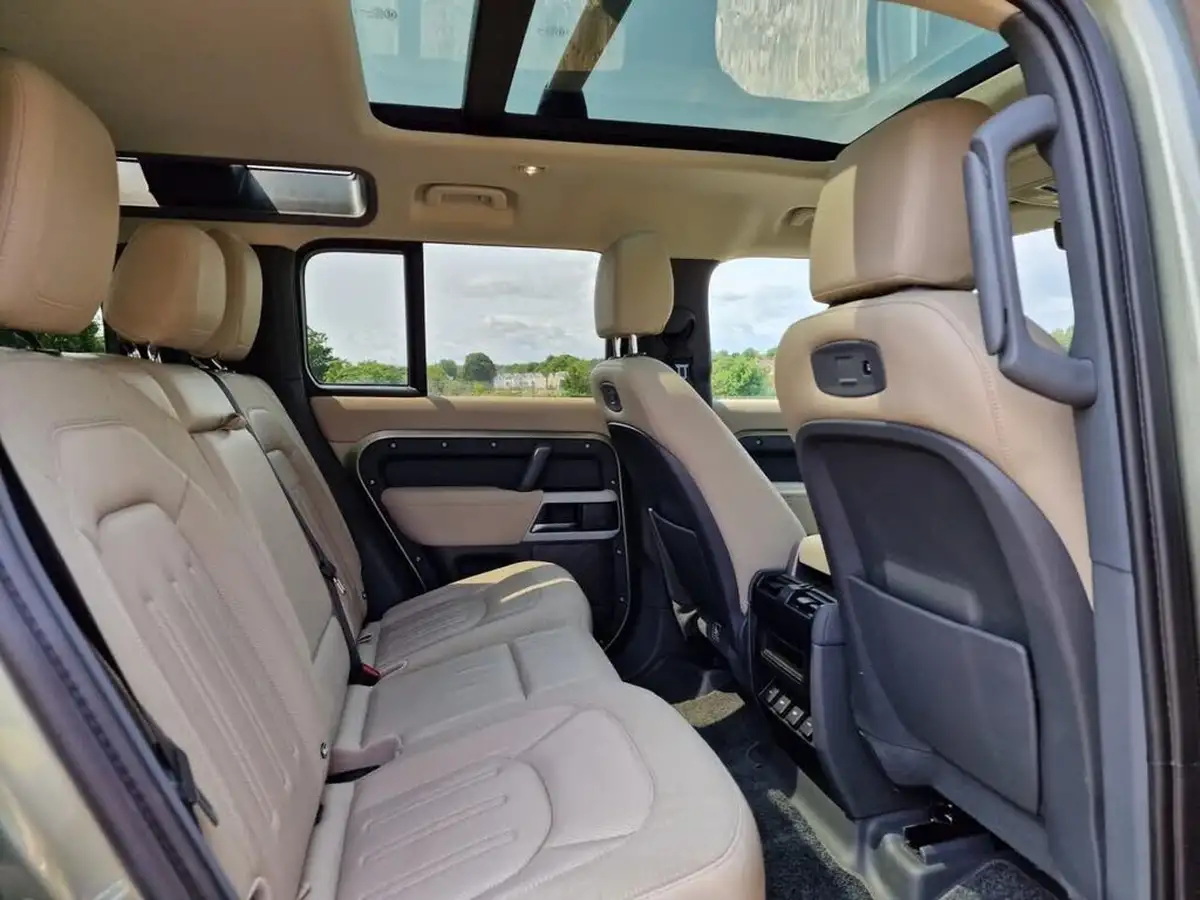 2020-land-rover-110-defender-20-d240-first-edition-110-big-10
