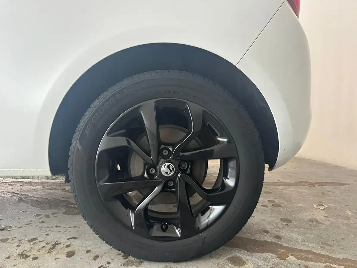 2019-vauxhall-corsa-14i-griffin-90ps-3d-big-32