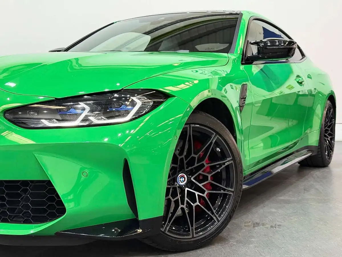 2022-bmw-4-series-30-m4-competition-xdrive-coupe-big-13