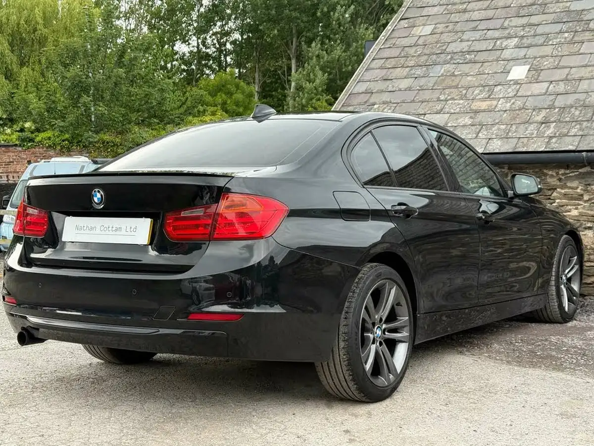 2012-bmw-3-series-20td-316d-sport-116bhp-ss-saloon-4d-big-12