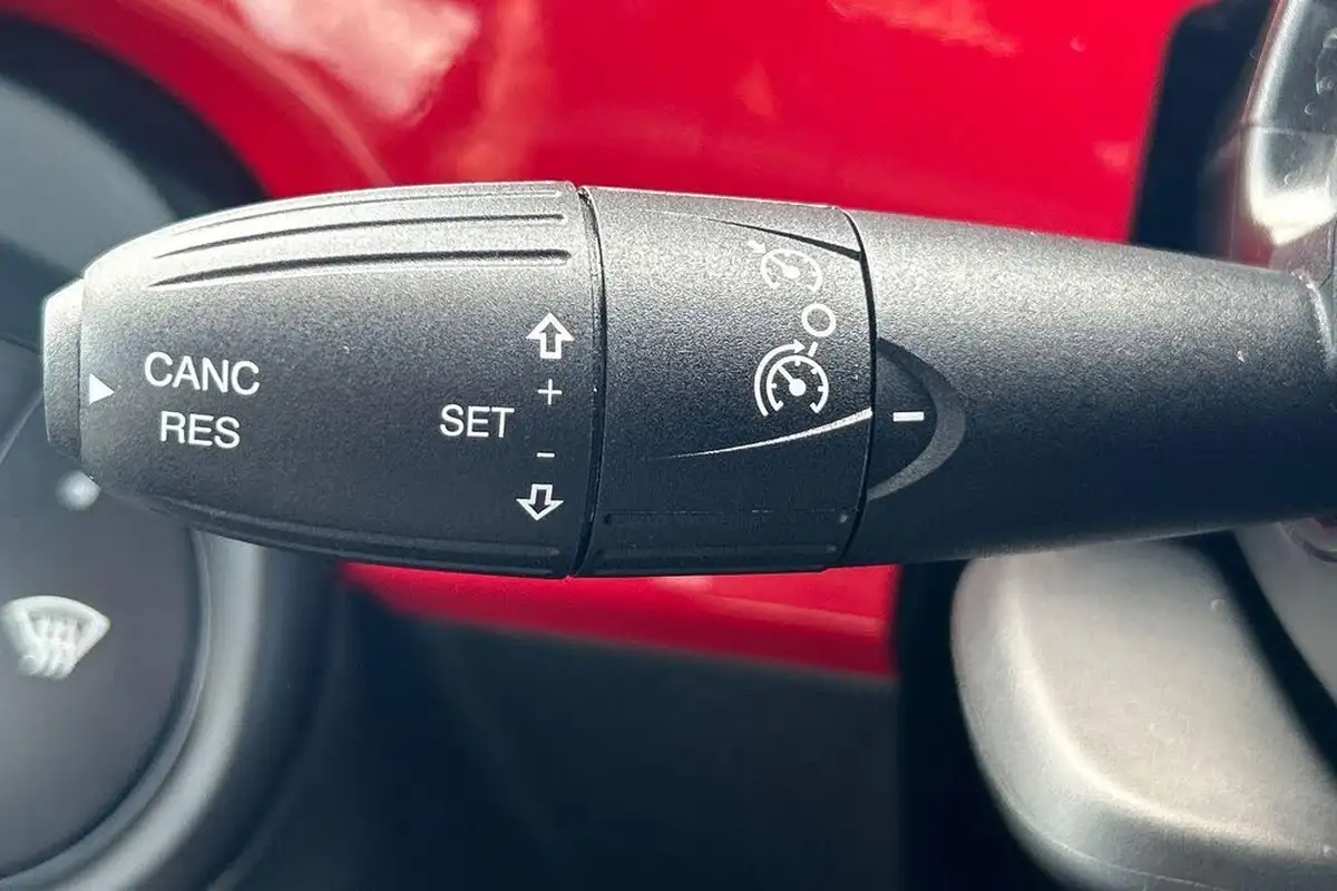 2022-fiat-500-10-dolcevita-plus-big-16