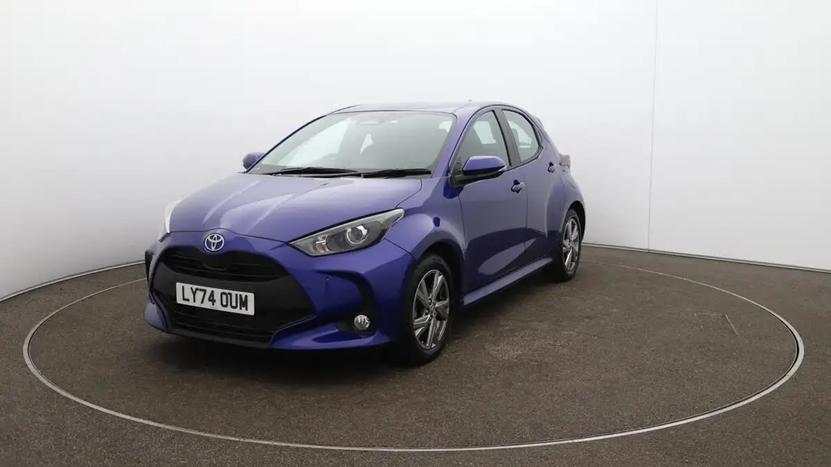 2025-toyota-yaris-15-vvt-i-icon-big-37